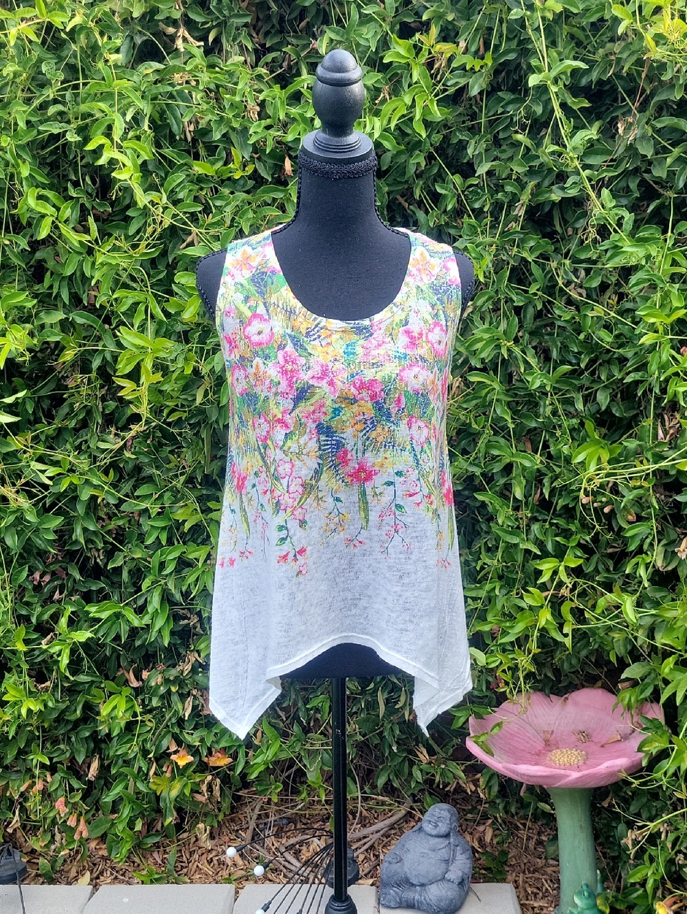 Multicolor Floral Knit Sleeveless flowy Top With Sparkle Accents